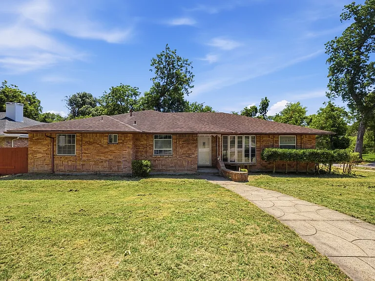 6607 Autumn Woods Trl — Photo 29