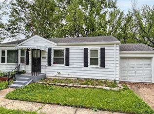 1132 Kilgore Dr, Saint Louis, MO 63137
