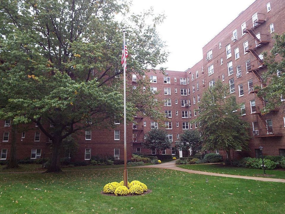 1st image of 7281 113th St APT 4I