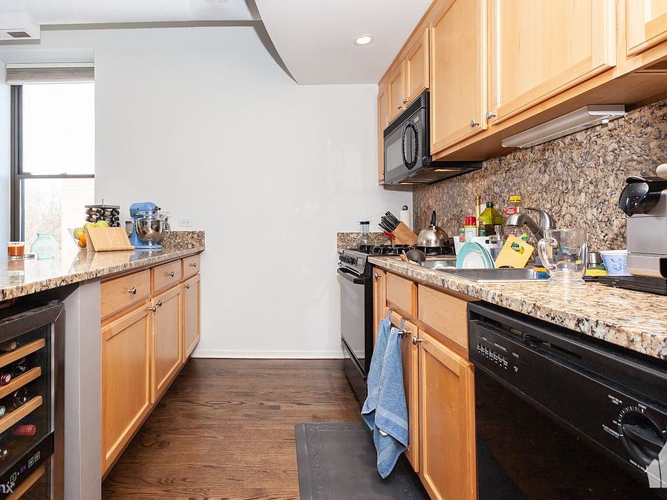 2019_2_20_811_S_Lytle_Unit_201_9