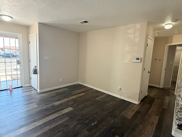 1500 Silent Meadows Pl SW — Photo 4