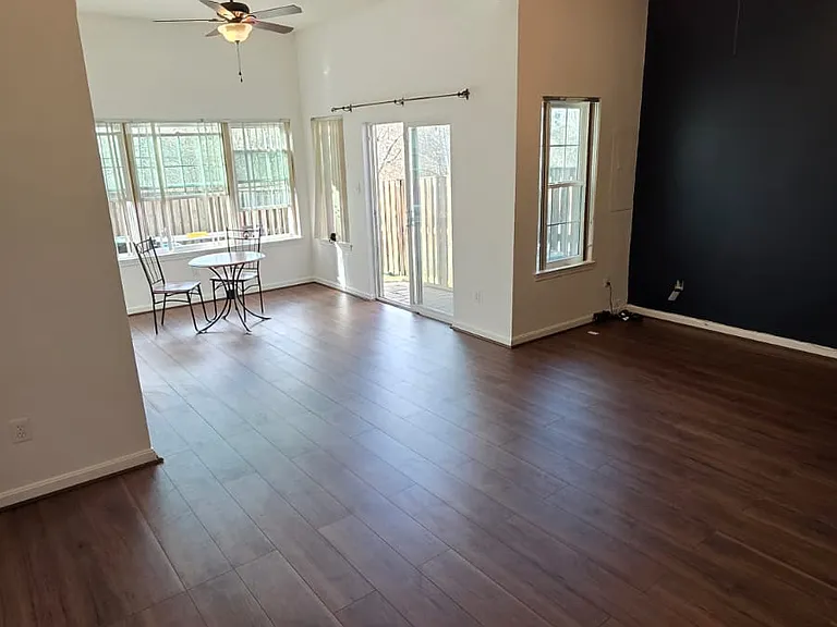 11598 Tolson Pl — Photo 24