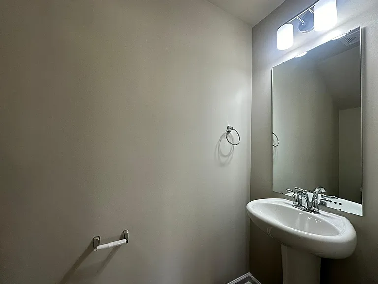 9050 Stoney Waters Ct — Photo 18
