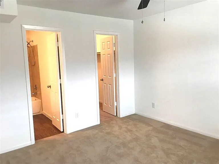 2750 Holly Hall St #1907 — Photo 14
