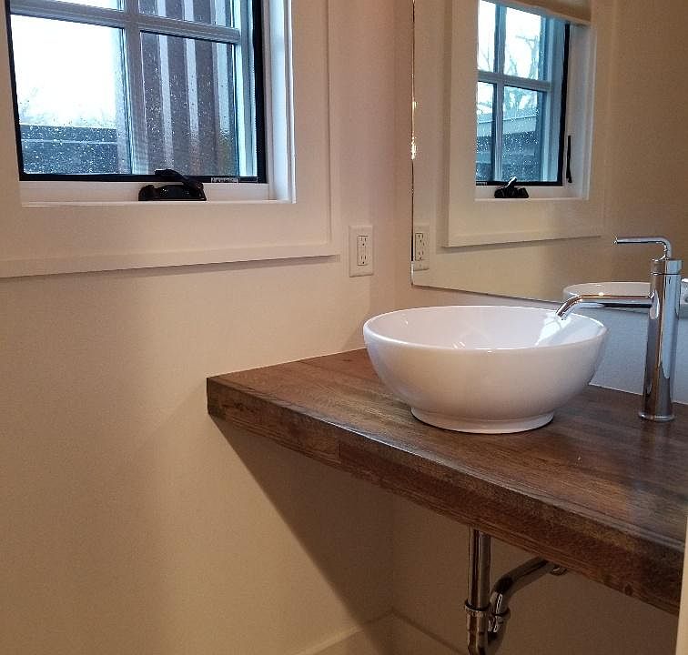 1st image of 300 NE Black Apple Ln