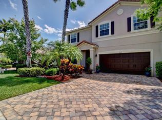 3412 Princeton Dr, Wellington, FL 33414