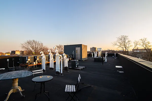 Rented by Isaac Silberstein, LREB | media 65