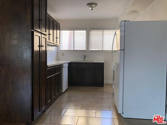 4th image of 1414 S Beverly Dr APT 1