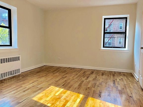 4th image of 9960 64th Ave APT 4P