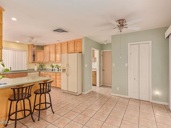 5th image of 236 W Country Gables Dr
