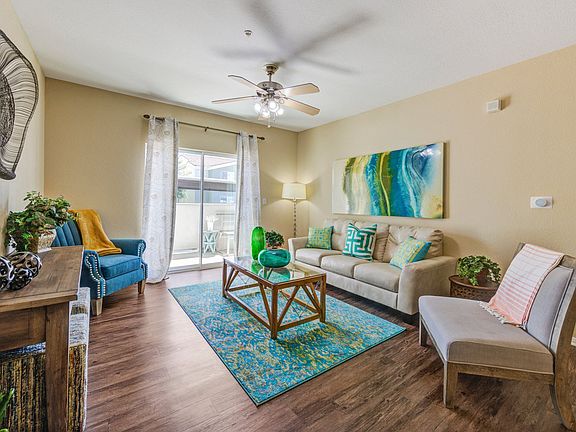 Model Living Room