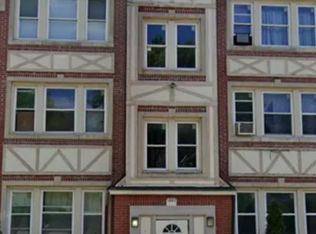 1877 Marloes Ave #1, Cleveland, OH 44112