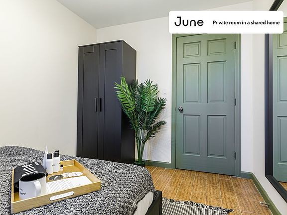 2nd image of 7 Eldridge St #6R-B