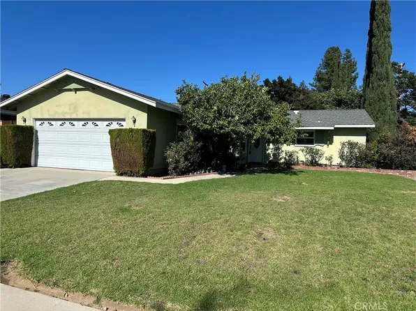 8000 Sale Ave, Canoga Park, CA 91304