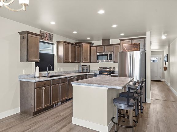 5th image of 2244 Lindero Blvd