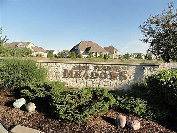 2nd image of 24900 Lake Meadows Dr