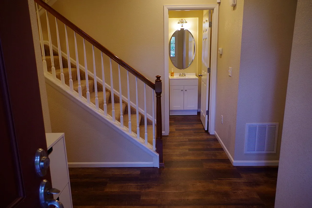 11210 Osage Cir — Photo 3