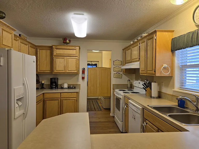 106 Aspen Cir — Photo 13