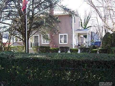 Colonial Home 