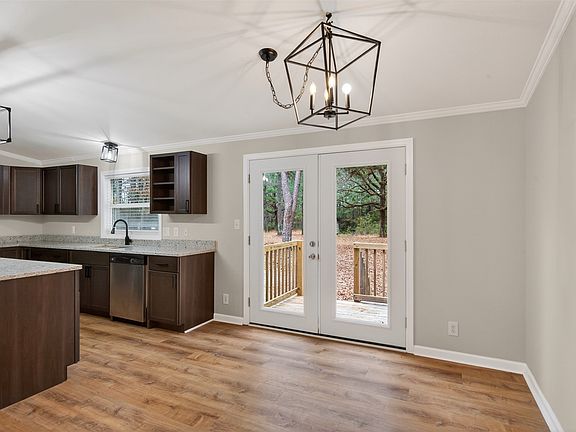 5th image of 231 H White Rd