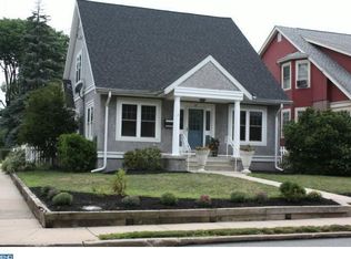 64 S Clifton Ave, Aldan, PA 19018
