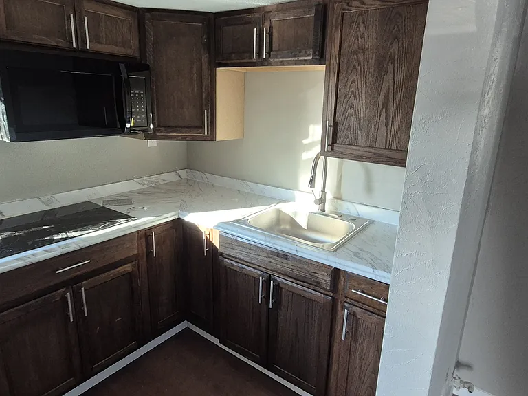 2409 S Shelby St #1 — Photo 6