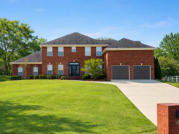 2055 Kelly Ln, Tuscumbia, AL 35674