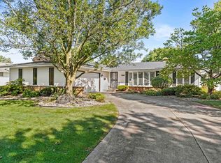 1311 Oriole Dr, Munster, IN 46321