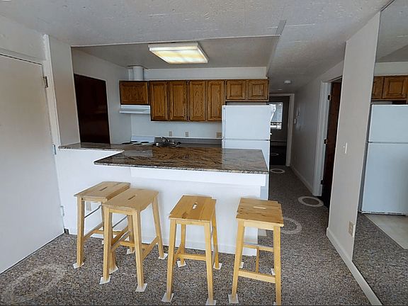 4th image of 404 N Thayer St #60540227