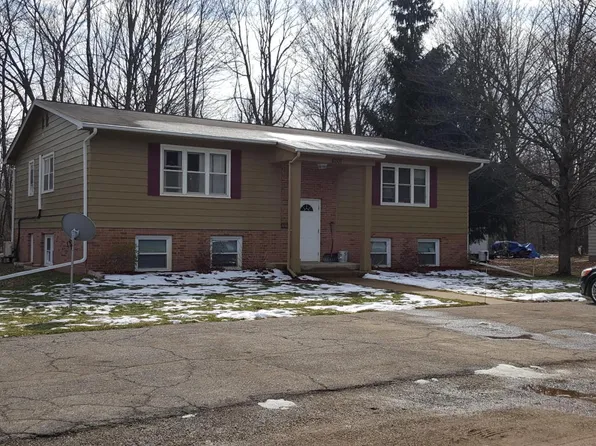 10307 Sprinkle Rd, Vicksburg, MI 49097