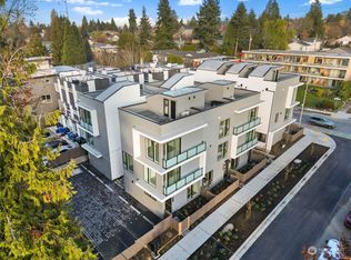 2112 SW Cloverdale St, Seattle, WA 98106