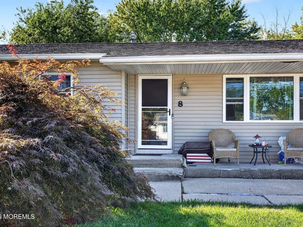 8 Steven Place, Jackson, NJ 08527