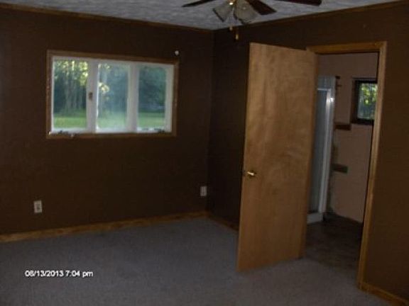 5th image of 391 W State St