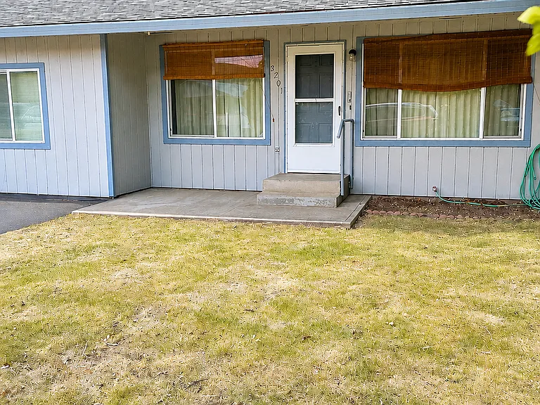 3201 N Union St — Photo 1