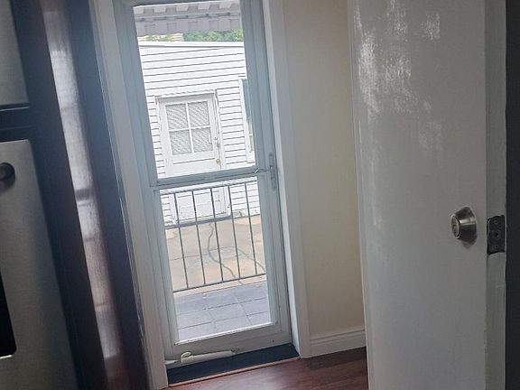 3rd image of 231 McKee St #1