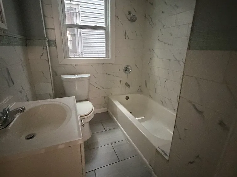 91 Stuyvesant Ave #1 — Photo 3