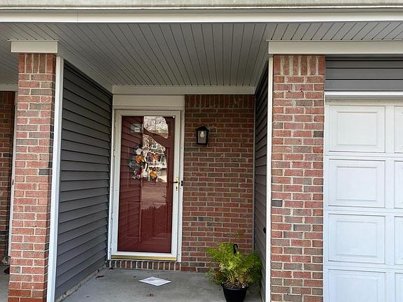 2nd image of 56 E Shrewsbury Pl
