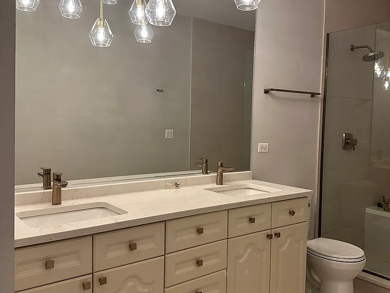 708 N Orleans St #A — Photo 17