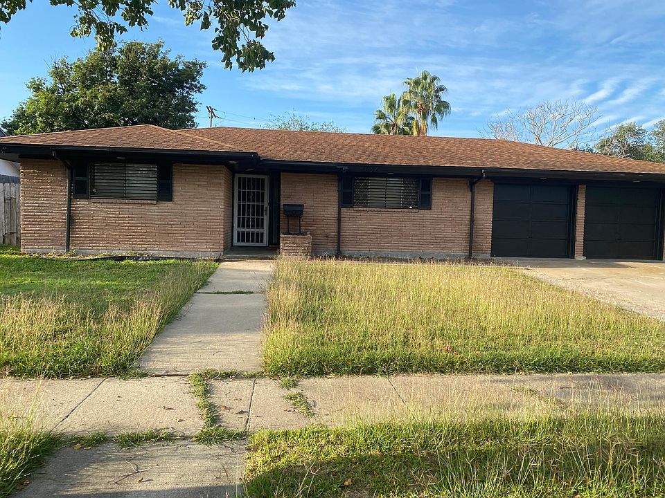 1st image of 4637 Janssen Dr