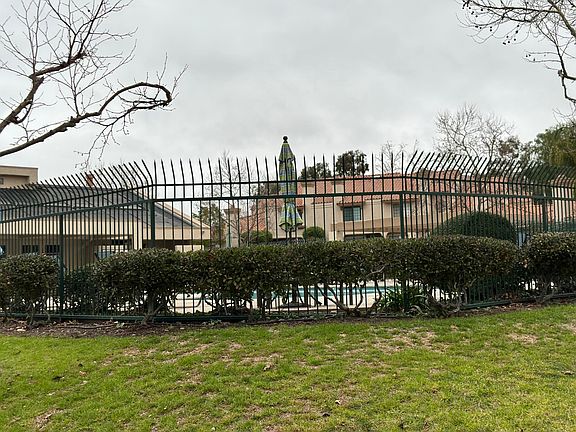 3rd image of 270B Country Club Dr #B