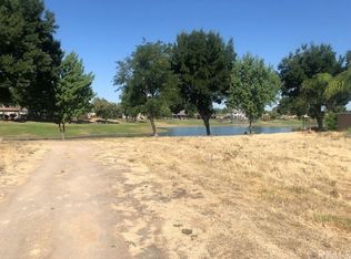 8230 Lakeshore Dr, Chowchilla, CA