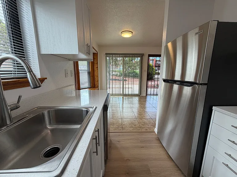 1307 Rufina Ln #2 — Photo 9