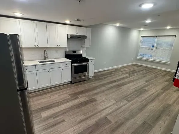 96 16th Ave, Paterson, NJ