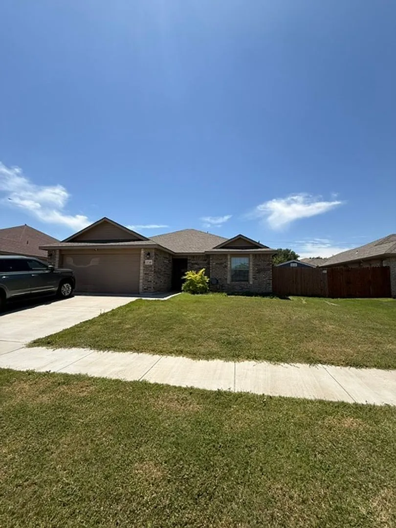 Building Photo - 5749 Foxfire Dr
