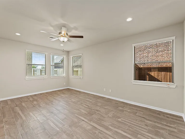7026 Coneflower Creek Ct — Photo 7