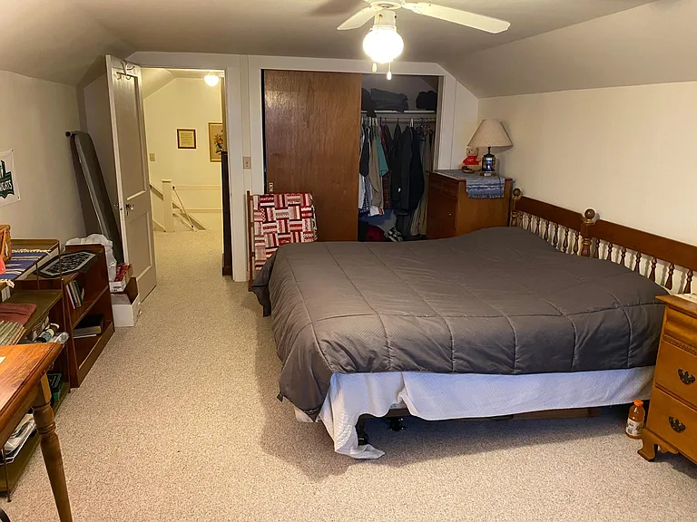 131 N Main St — Photo 11