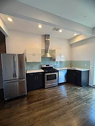 551 Lorimer Street, #PH