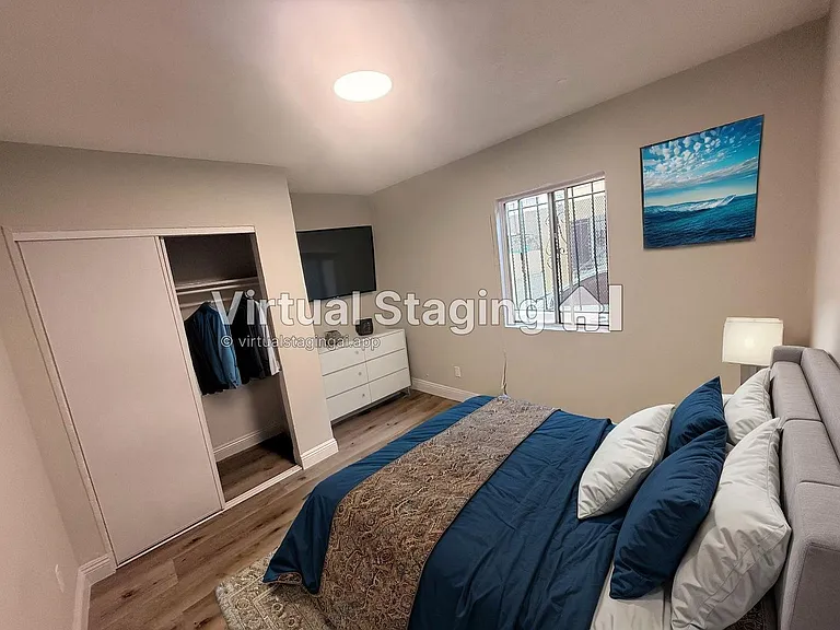 7400 S Hoover St — Photo 3