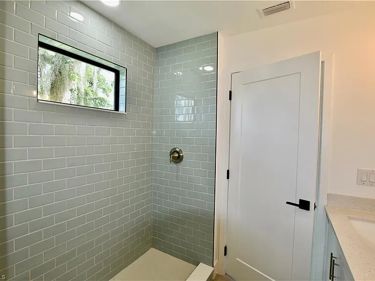 1725 Acremaker Rd — Photo 7
