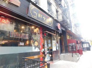 216 E 10th St #5E, New York, NY 10003